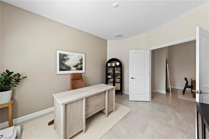 19512 Hinkley Dr, Estero, Florida 33928