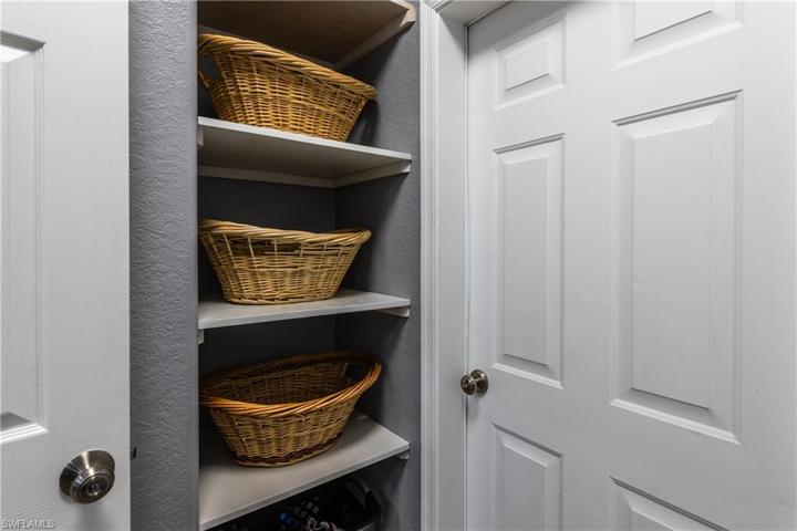 Laundry room w/extra storage