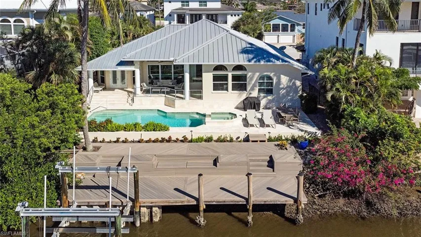 452 Willet Ave, Naples, Florida 34108