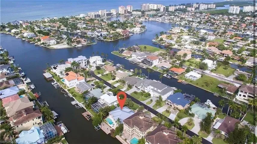 452  Willet  AVE, Naples, FL 34108