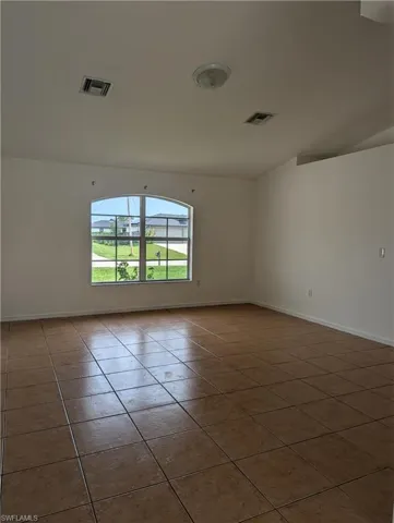 1627 NE 36th  ST, Cape Coral, FL 33909