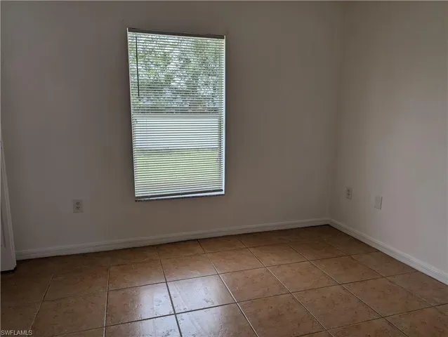 1627 NE 36th  ST, Cape Coral, FL 33909