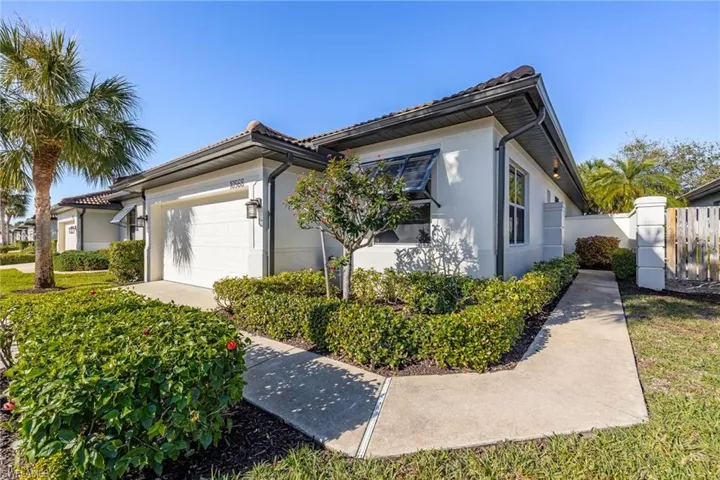 10568  Avila  CIR, Fort Myers, FL 33913