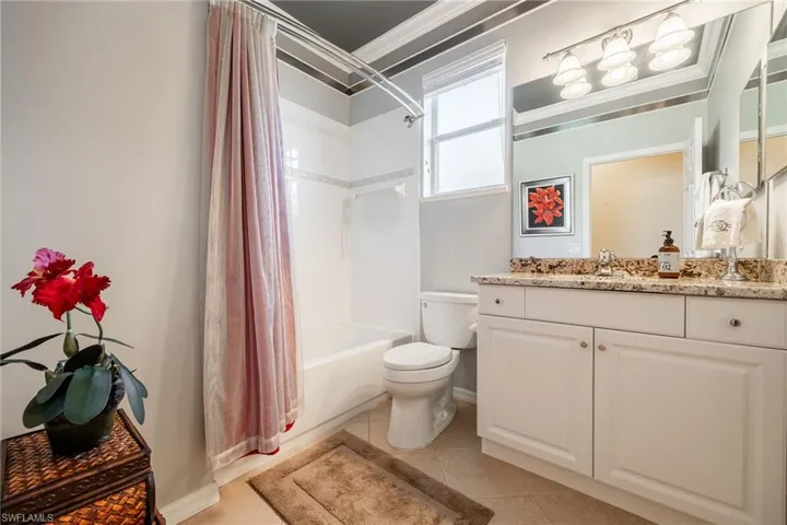 10568  Avila  CIR, Fort Myers, FL 33913
