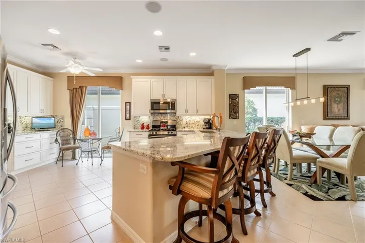 10568  Avila  CIR, Fort Myers, FL 33913