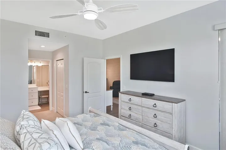 10460 Washingtonia Palm Way 1324, Fort Myers, Florida 33966