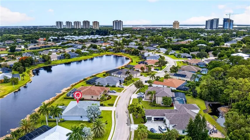 23410 Olde Meadowbrook Cir, Estero, Florida 34134