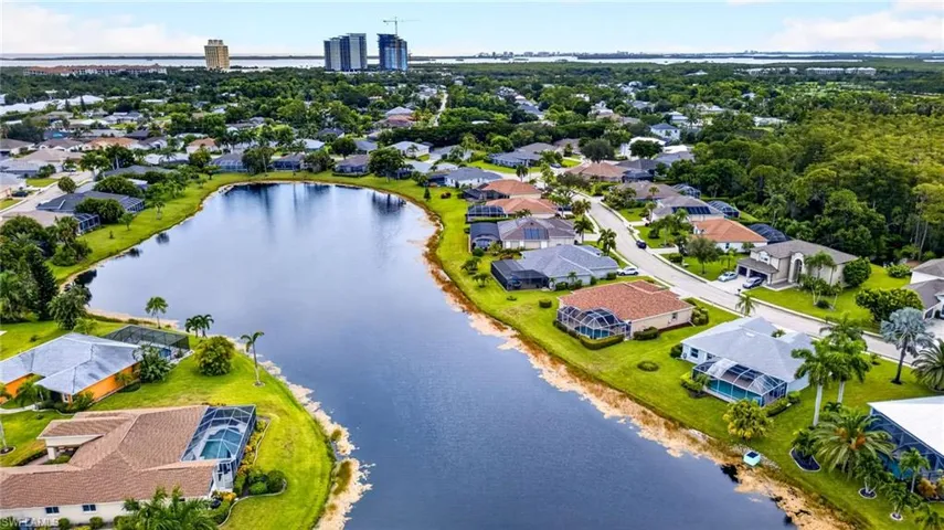 23410 Olde Meadowbrook Cir, Estero, Florida 34134