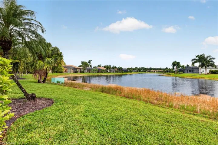 23410 Olde Meadowbrook Cir, Estero, Florida 34134