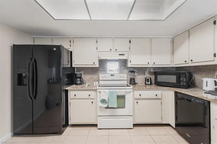 1503 Sw 38th St, Cape Coral, Florida 33914
