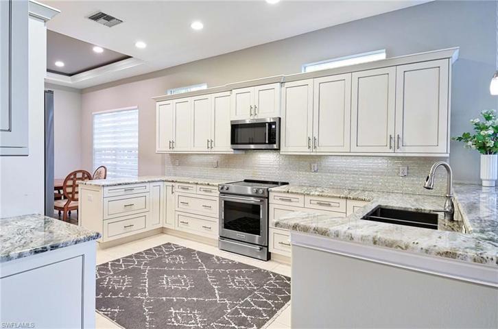 3130 Santorini CT, NAPLES FL 34119
