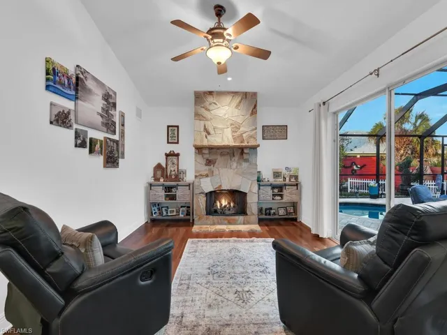 Family Room w/ Fireplace