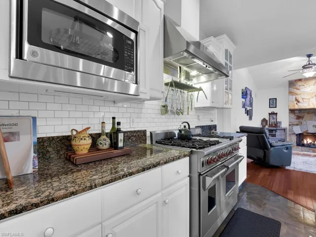 Wolf 48" double oven & range with matching hood