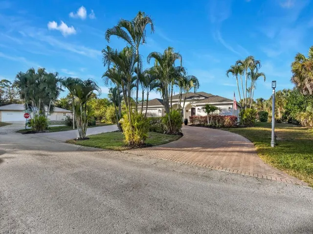 Tropical Landscaping