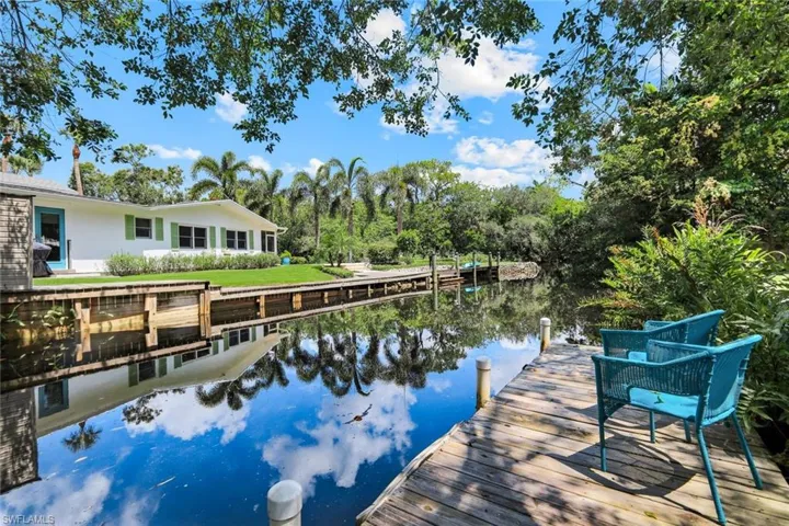 Home features direct gulf access...