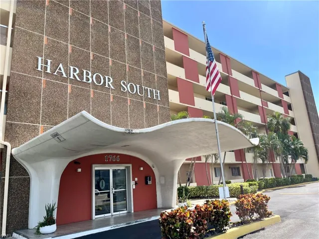 1766 Cape Coral Pkwy E 104, Cape Coral, Florida 33904