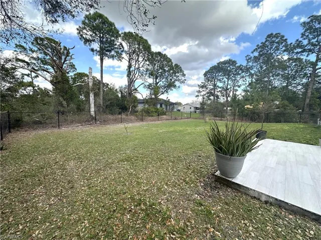 3710  38th SW ST, Lehigh Acres, FL 33976