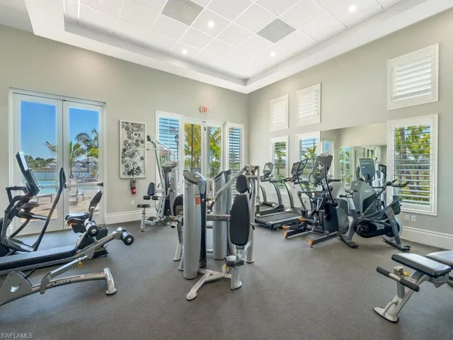 202  Indies E DR, Naples, FL 34114