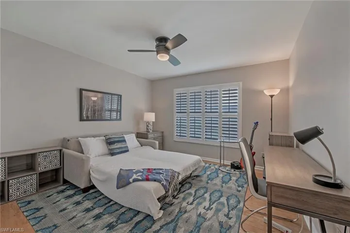 2nd bedroom showing queen-sized pull-out sleeper sofa.