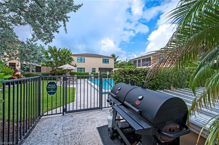 Front entrance from 10th Ave S...also double grills for owners/tenant use.