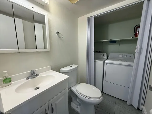 3257 Prince Edward Island Cir 3, Fort Myers, Florida 33907