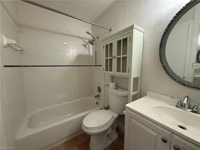 3257 Prince Edward Island Cir 3, Fort Myers, Florida 33907
