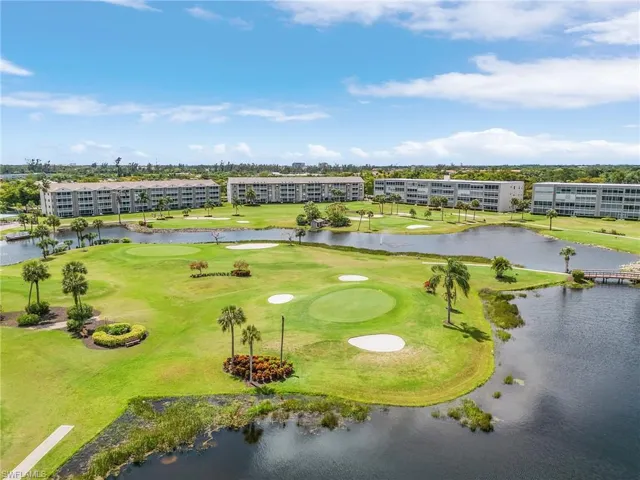 A gorgeous view over the course from above Muirfield @ Golfview.