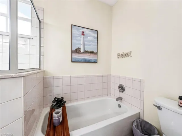8175 Celeste Dr 1229, Naples, Florida 34113
