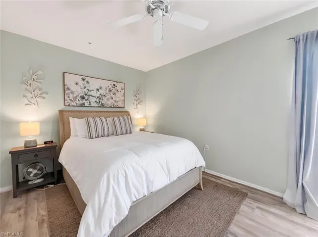 8175 Celeste Dr 1229, Naples, Florida 34113