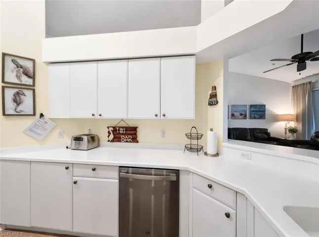 8175 Celeste Dr 1229, Naples, Florida 34113