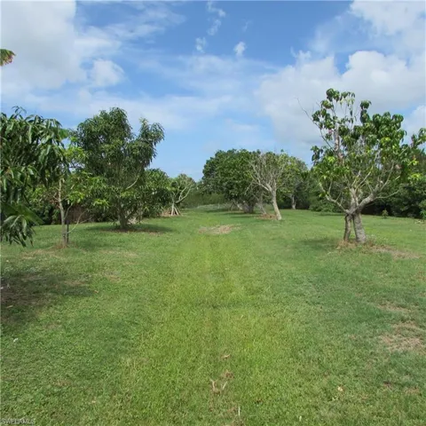 7697 Beach Daisy Ln, Bokeelia, Florida 33922