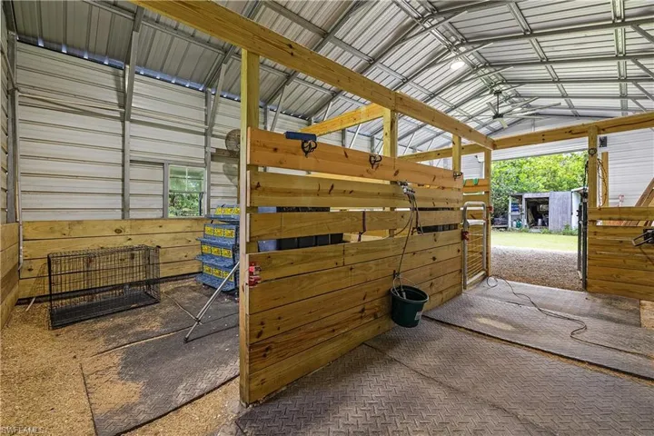 7697 Beach Daisy Ln, Bokeelia, Florida 33922