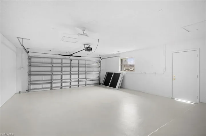 2223  Parkview  DR, Fort Myers, FL 33905
