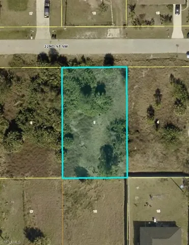 Aerial map of property and surrounding area