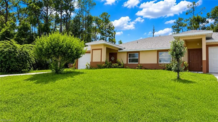 2426 Millie Ave S, Lehigh Acres, Florida 33973