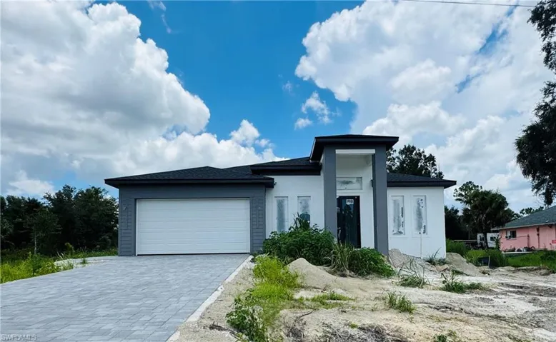 808 Richmond Ave N, Lehigh Acres, Florida 33972