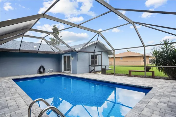 1411 Se 5th Pl, Cape Coral, Florida 33990