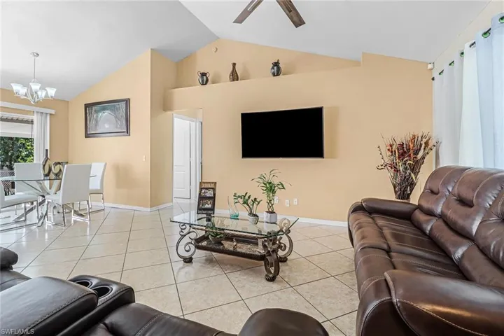 410  Everglades S BLVD, Naples, FL 34117