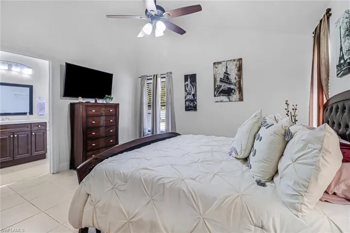 410  Everglades S BLVD, Naples, FL 34117