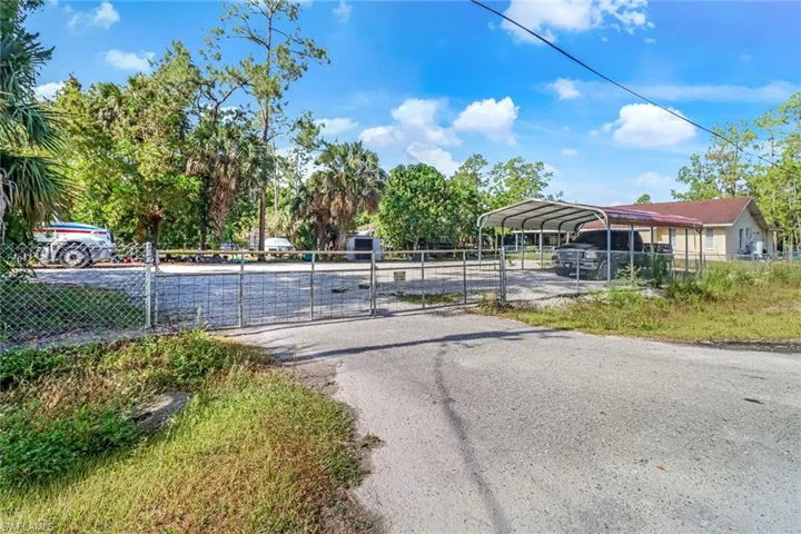 410  Everglades S BLVD, Naples, FL 34117