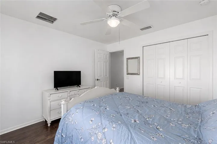 16 Nw 18th Ave, Cape Coral, Florida 33993