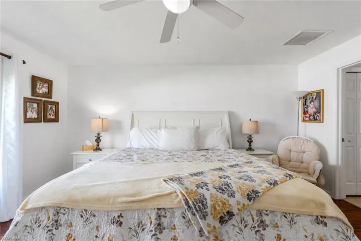 16 Nw 18th Ave, Cape Coral, Florida 33993