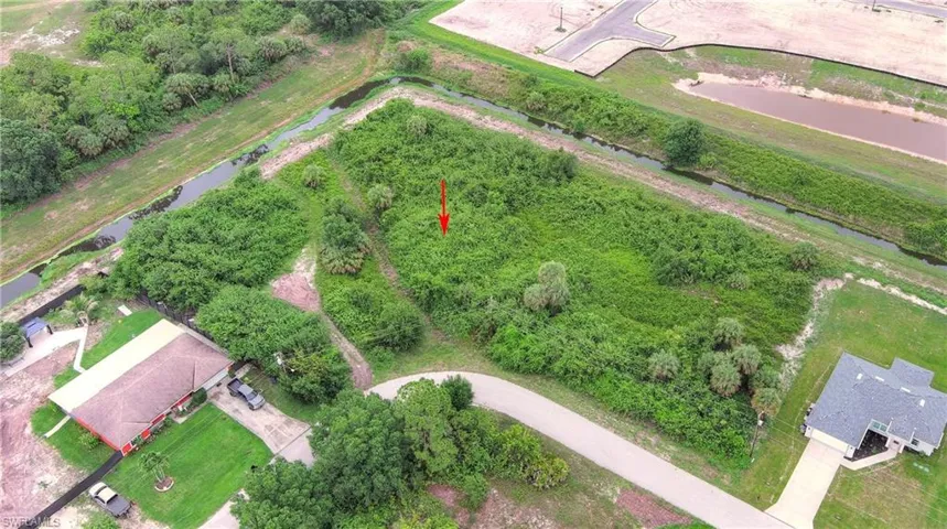 301 Rawlings Ave, Lehigh Acres, Florida 33974