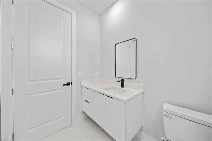 2nd bathroom