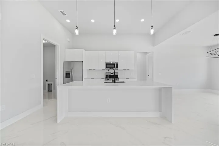 4114 Nw 24th Ter, Cape Coral, Florida 33993