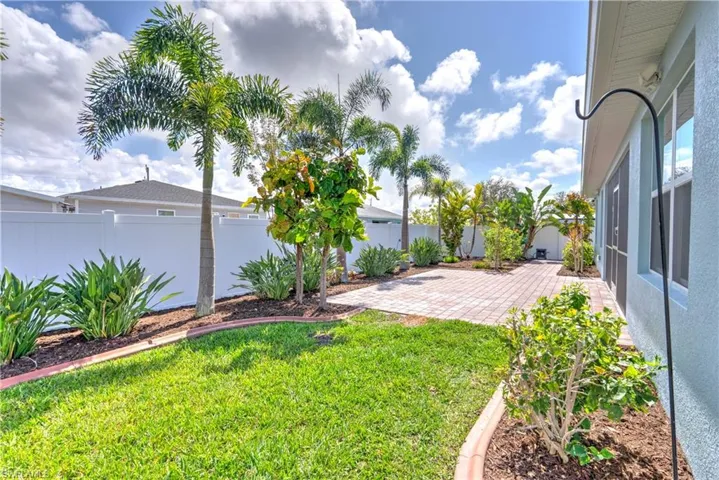 2501 NW 20th  PL, Cape Coral, FL 33993