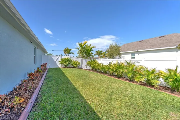 2501 NW 20th  PL, Cape Coral, FL 33993
