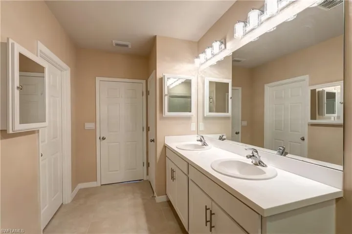 2501 NW 20th  PL, Cape Coral, FL 33993