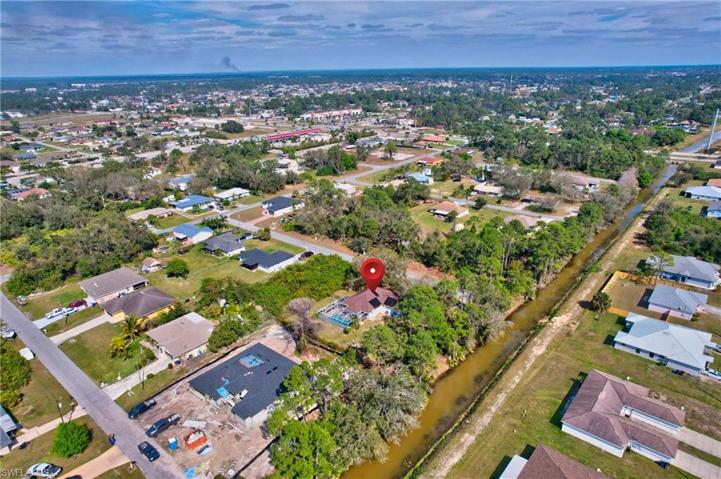 201 Gordon AVE N, LEHIGH ACRES FL 33971