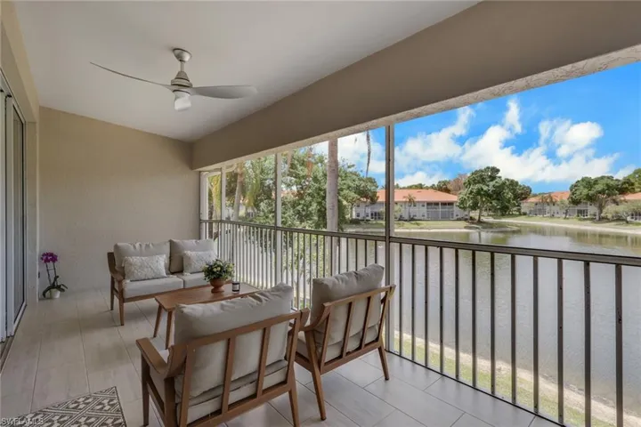 7648  Oleander Gate  DR, Naples, FL 34109